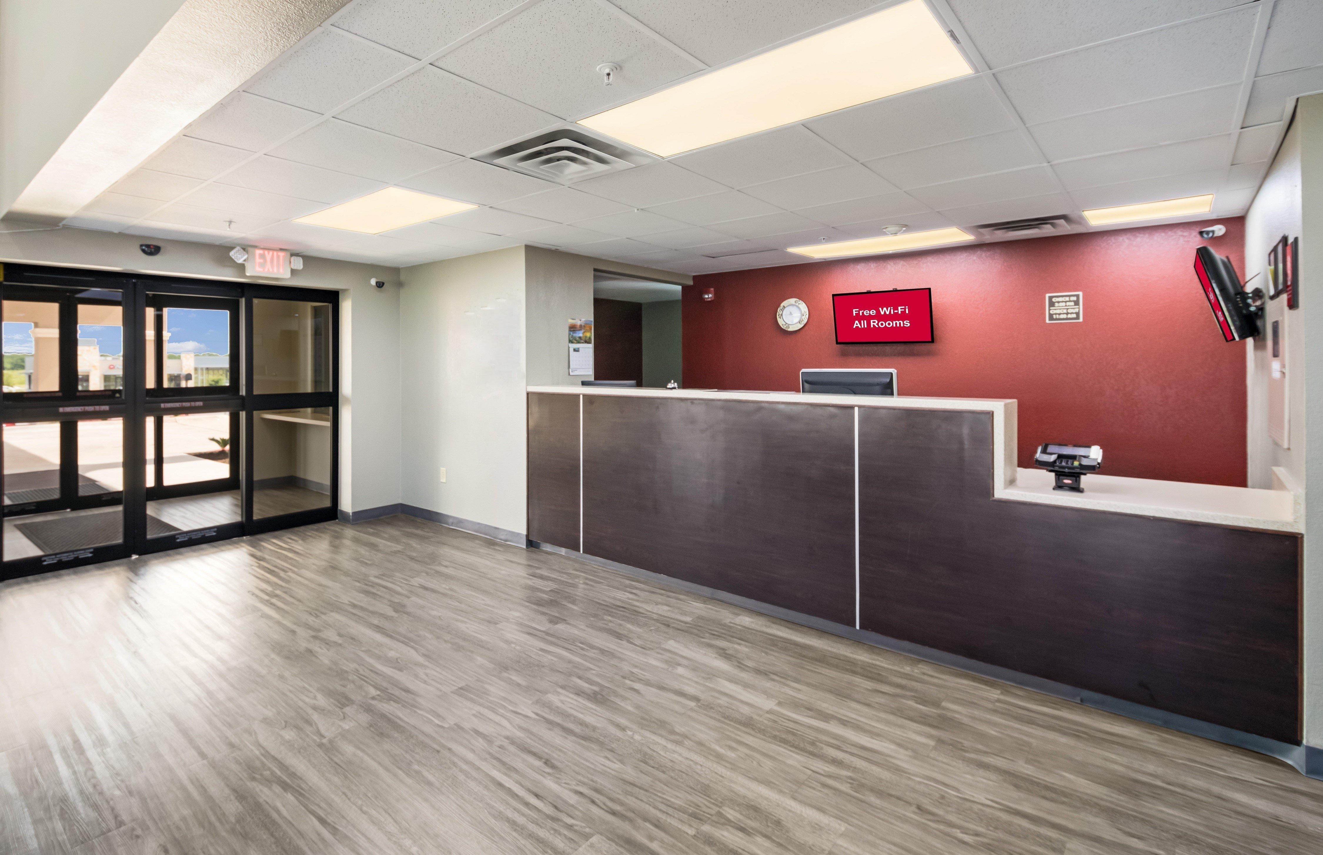 Red Roof Inn & Suites Austin East - Manor Luaran gambar